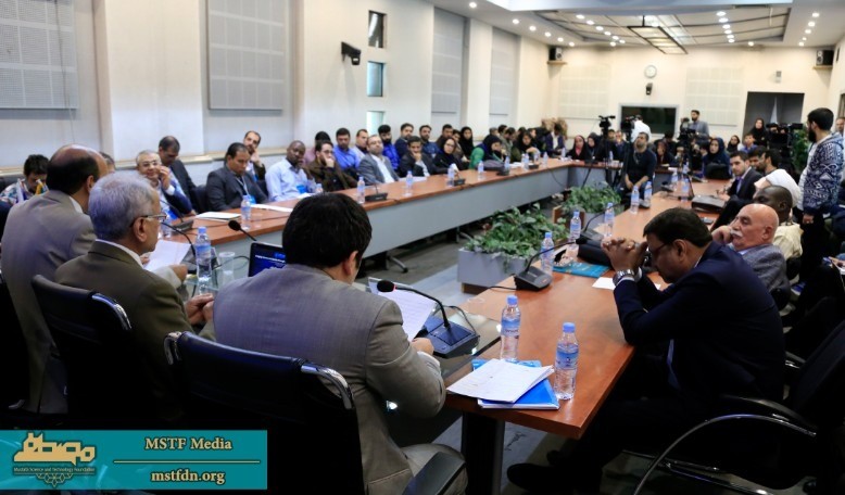 ضرورت تفسیر نظرسنجی ها برای حل مشکلات