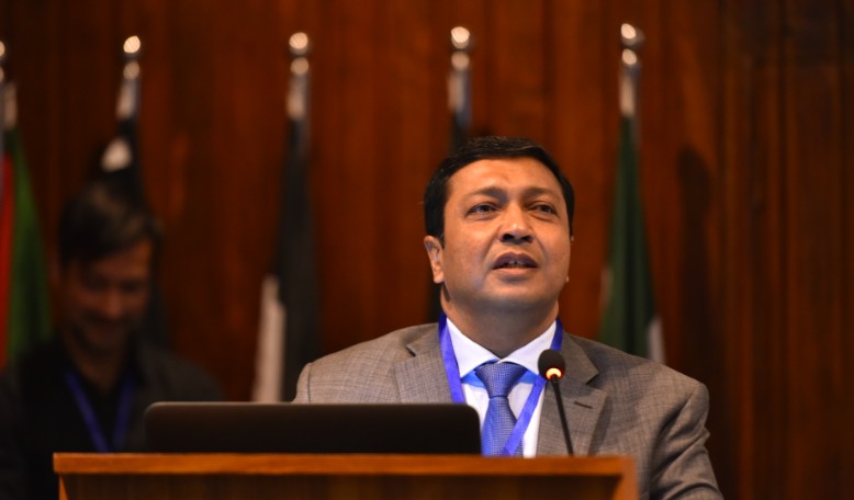 Ummah should be reunited to cope with COVID-19: Pakistani scholar