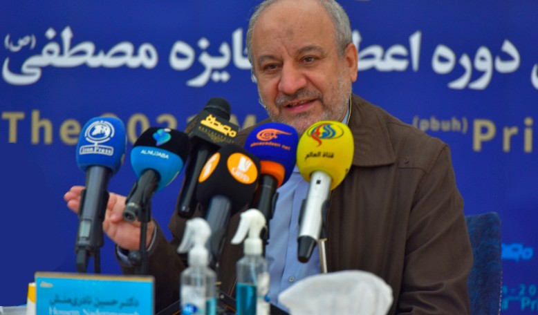 پروفسور کامران وفا و پروفسور زاهد حسن،  به صورت مشترک برگزیده جایزه مصطفی(ص) ۲۰۲۱ شدند