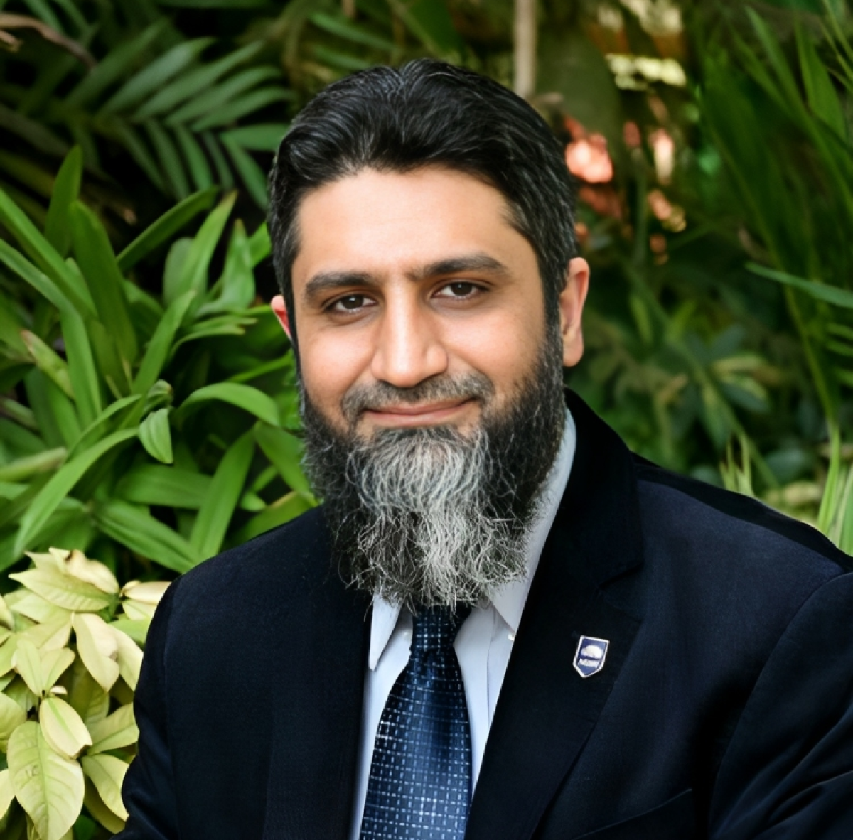 Professor highlights dangers of a faulty system