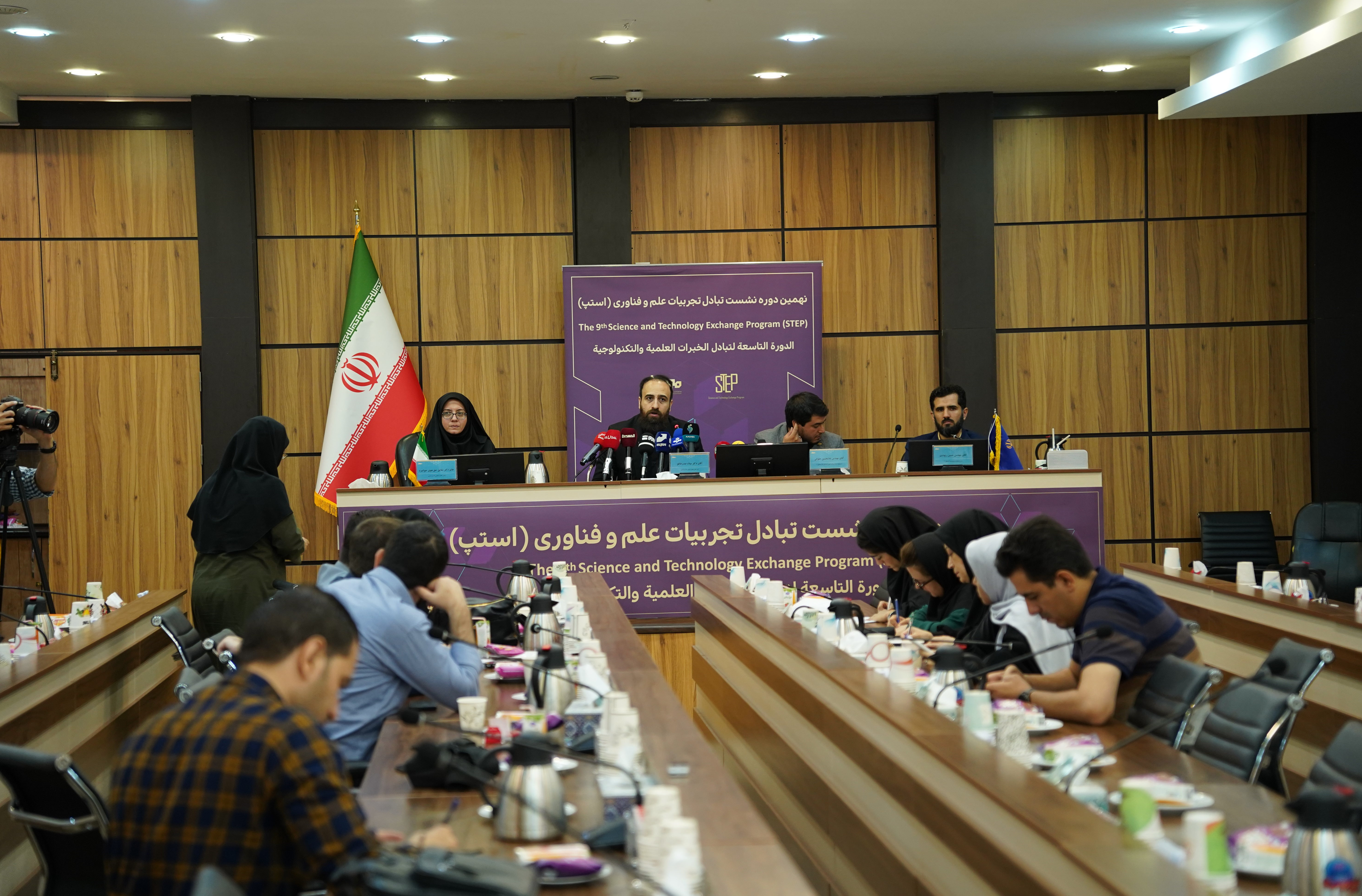 فراخوان ثبت نام در پنجمین دوره اعطای جایزه مصطفی(ص) منتشر شد